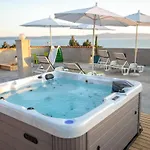 Апартаменты Ela With Private Jacuzzi Подгора