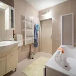 Ela With Private Jacuzzi Апартаменты Подгора