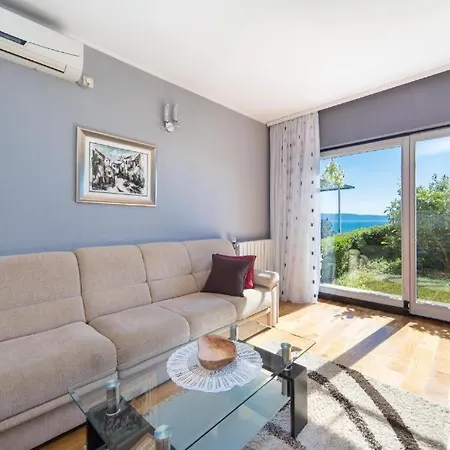 Ela With Private Jacuzzi * Podgora (Split-Dalmatia)